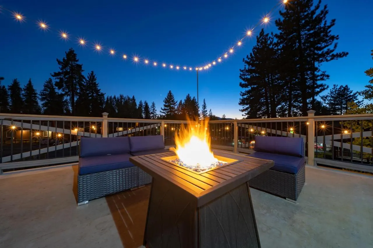 Mml Unit 11 - Mountain Lodge 2Br: Walk To Gondola, Lake & More! South Lake Tahoe USA
